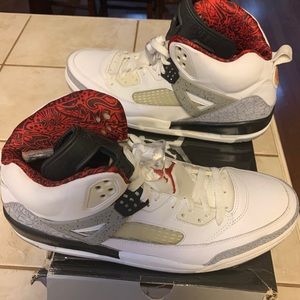 Jordan Spiz IKE